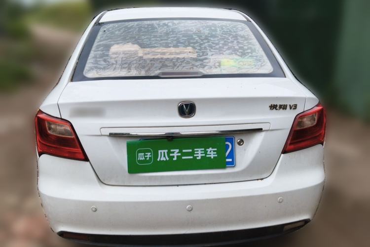 Used CHANGAN Alsvin V3 2012 1.3L Manual Luxury Version China IV Standard Rear
