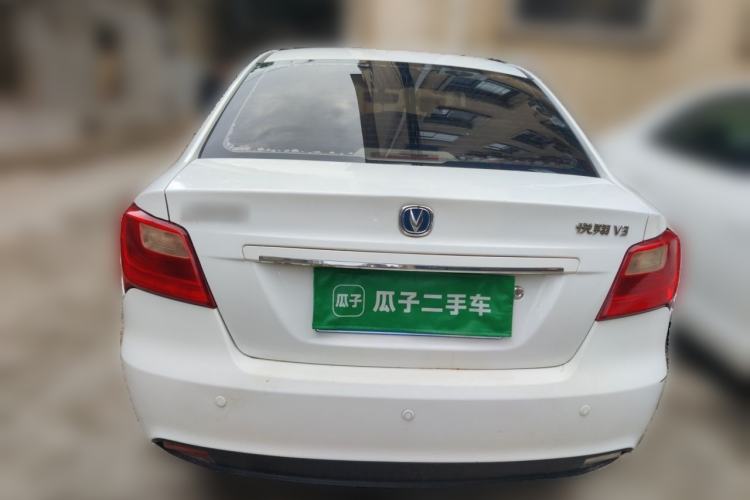 Used CHANGAN Alsvin V3 2012 1.3L Manual Comfort Version China IV Standard Rear