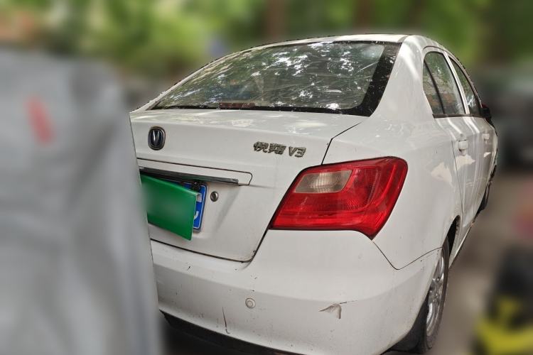 Used CHANGAN Alsvin V3 2012 1.3L Manual Comfort Version China IV Standard Rear