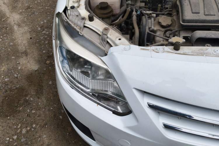 Used CHANGAN Alsvin V3 2012 1.3L Manual Luxury Version China IV Standard Right Front Headlight