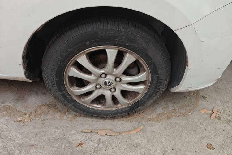 Used CHANGAN Alsvin V3 2012 1.3L Manual Comfort Version China IV Standard Right Front Wheel Hub