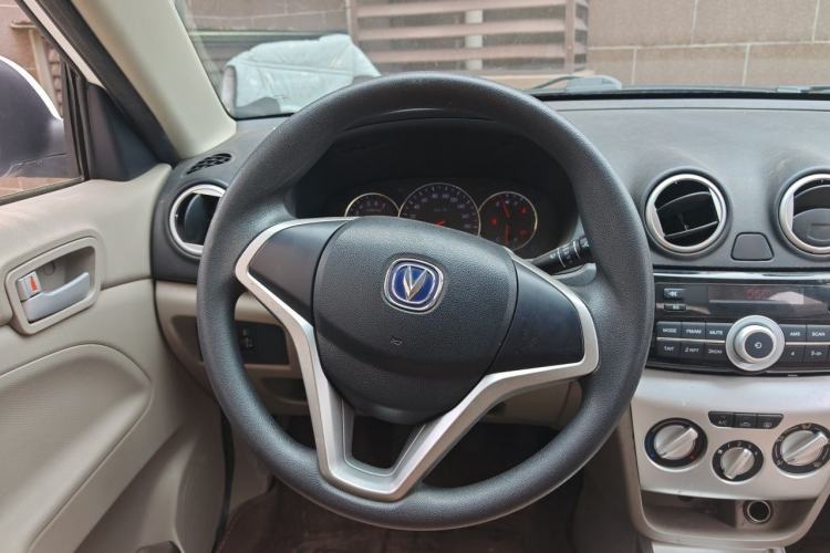 Used CHANGAN Alsvin V3 2012 1.3L Manual Comfort Version China IV Standard Steering Wheel