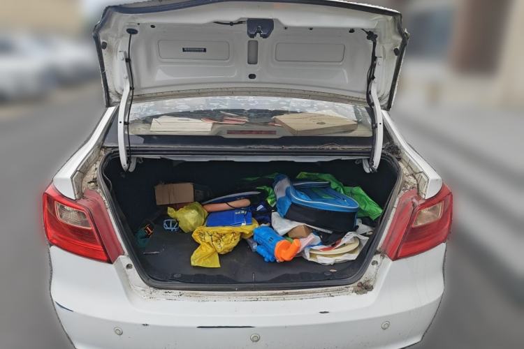 Used CHANGAN Alsvin V3 2012 1.3L Manual Luxury Version China IV Standard Trunk