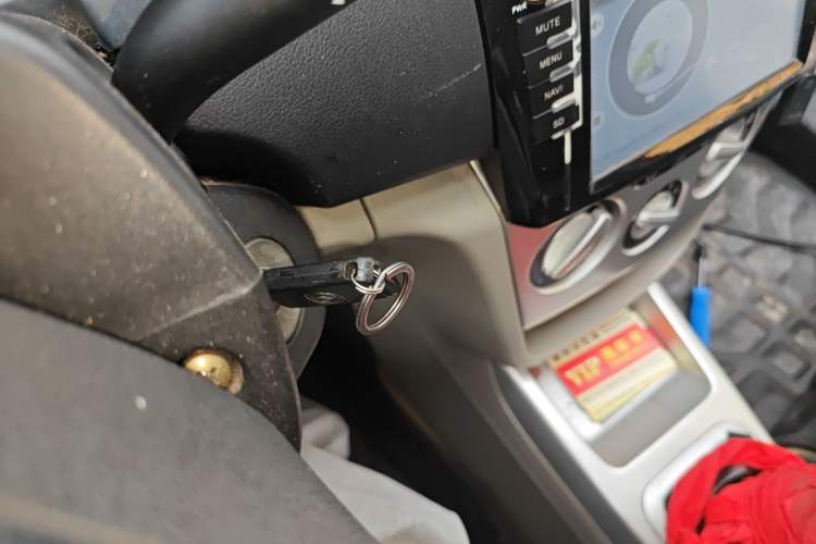 Used CHANGAN Alsvin V3 2012 1.3L Manual Comfort Version China IV Standard Vehicle Key