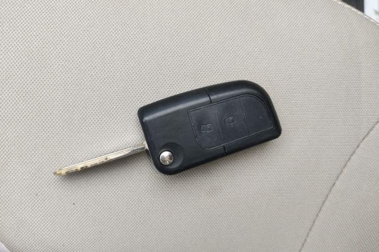 Used CHANGAN Alsvin V3 2012 1.3L Manual Comfort Version China IV Standard Vehicle Key