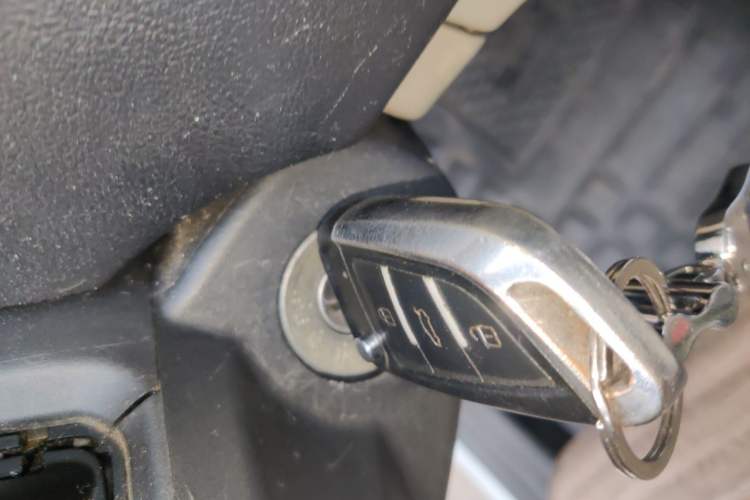 Used CHANGAN Alsvin V3 2012 1.3L Manual Comfort Version China IV Standard Vehicle Key