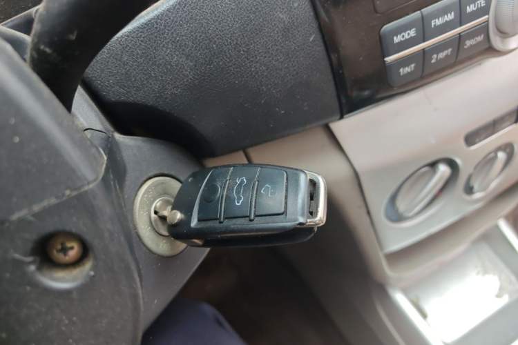 Used CHANGAN Alsvin V3 2012 1.3L Manual Comfort Version China IV Standard Vehicle Key