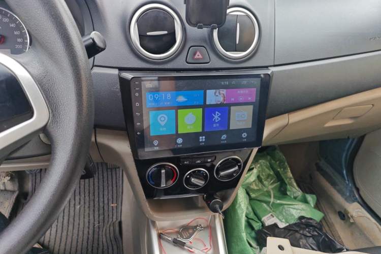 Used CHANGAN Alsvin V3 2015 1.4L Manual Warm-Hearted Model China V Standard Audio And AC Panel