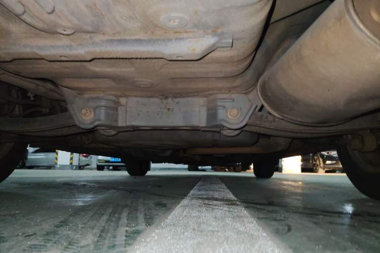 Used CHANGAN Alsvin V3 2015 1.4L Manual Meiman Model China IV Standard Chassis Rear
