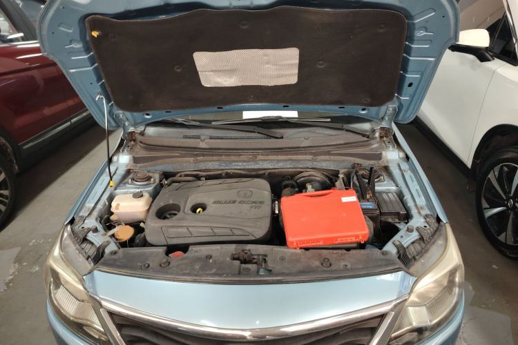 Used CHANGAN Alsvin V3 2015 1.4L Manual Meiruan Model China V Standard Engine Bay