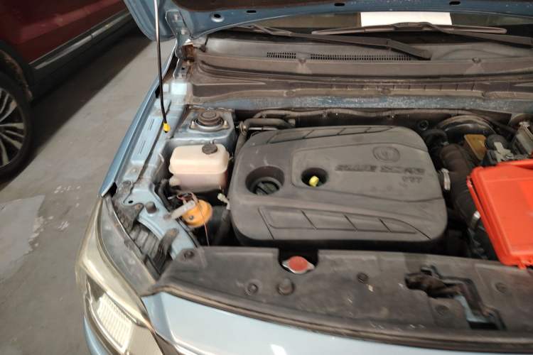 Used CHANGAN Alsvin V3 2015 1.4L Manual Meiruan Model China V Standard Engine Bay Right