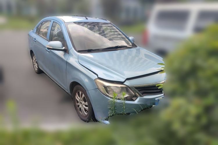 Used CHANGAN Alsvin V3 2015 1.4L Manual Warm-Hearted Model China V Standard Front Right 45 Deg