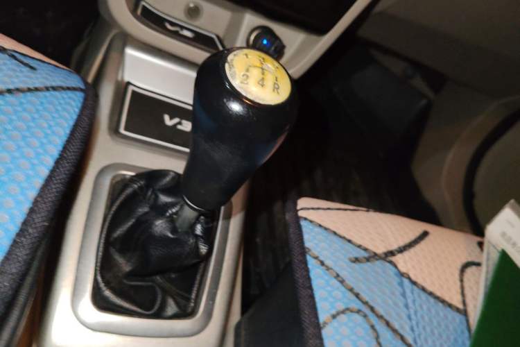Used CHANGAN Alsvin V3 2015 1.4L Manual Meiman Model China IV Standard Gear Lever