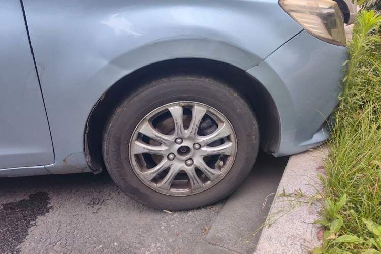 Used CHANGAN Alsvin V3 2015 1.4L Manual Warm-Hearted Model China V Standard Right Front Wheel Hub