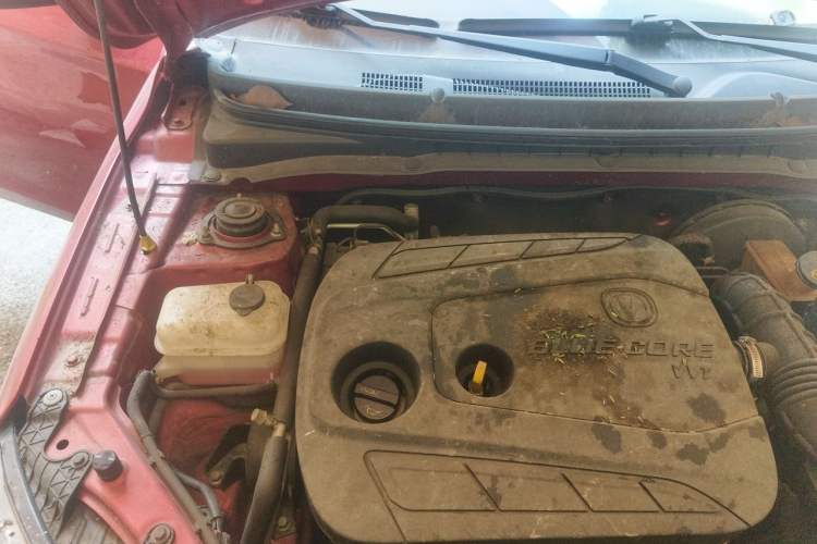 Used CHANGAN Alsvin V3 2015 1.4L Manual Meiruan Model China V Standard Engine Bay Right