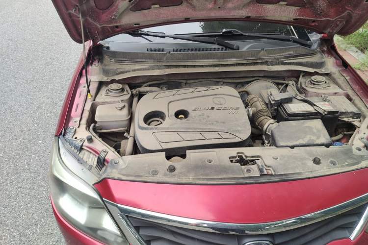 Used CHANGAN Alsvin V3 2015 1.4L Manual Meiruan Model China V Standard Engine Bay Right