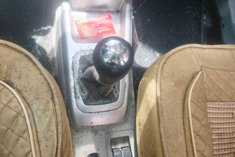 Used CHANGAN Alsvin V3 2015 1.4L Manual Meiruan Model China V Standard Gear Lever