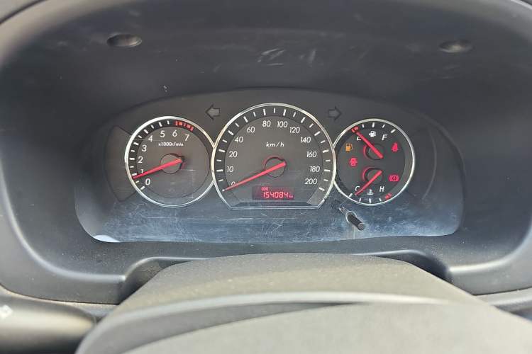 Used CHANGAN Alsvin V3 2015 1.4L Manual Meiruan Model China V Standard Odometer Close Up