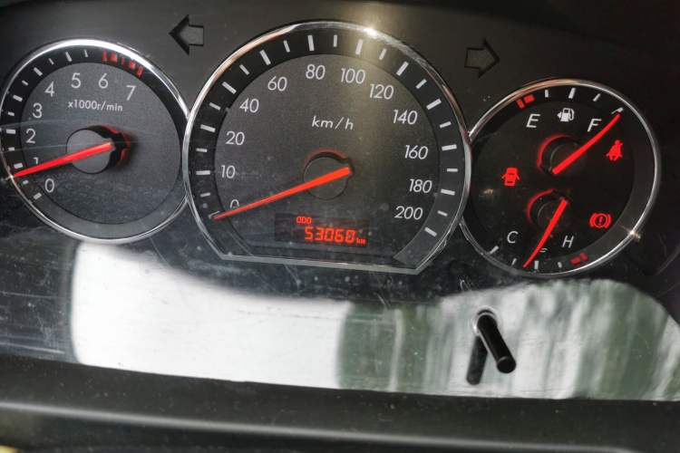 Used CHANGAN Alsvin V3 2015 1.4L Manual Meiruan Model China V Standard Odometer Close Up