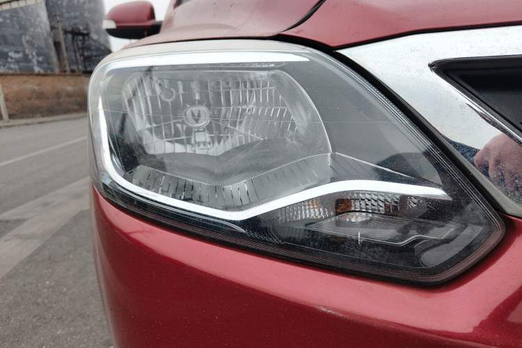 Used CHANGAN Alsvin V3 2015 1.4L Manual Meiruan Model China V Standard Right Front Headlight