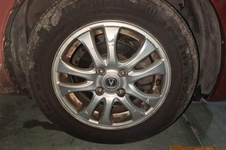Used CHANGAN Alsvin V3 2015 1.4L Manual Warm-Hearted Model China V Standard Right Front Wheel Hub