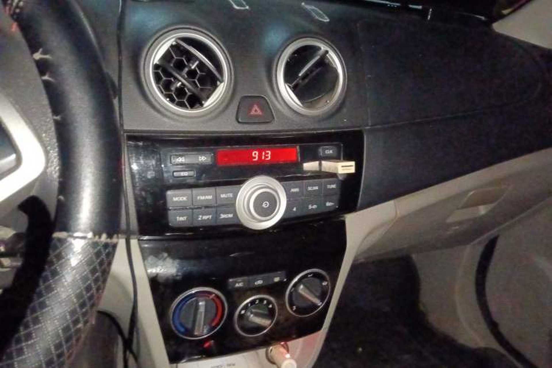 Used CHANGAN Alsvin V3 2015 1.4L Manual Meiman Model China IV Standard Audio And AC Panel