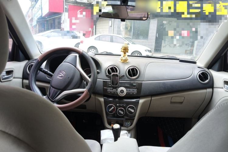 Used CHANGAN Alsvin V3 2015 1.4L Manual Meiman Model China IV Standard Center Console