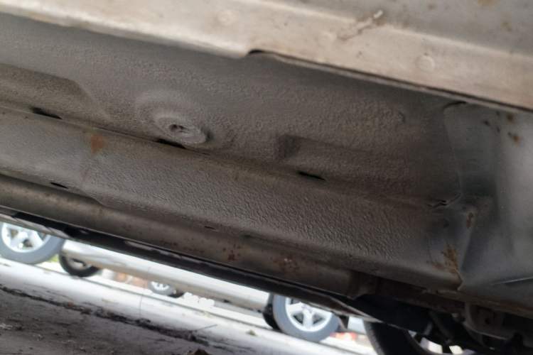 Used CHANGAN Alsvin V3 2015 1.4L Manual Meiruan Model China V Standard Chassis Front Right