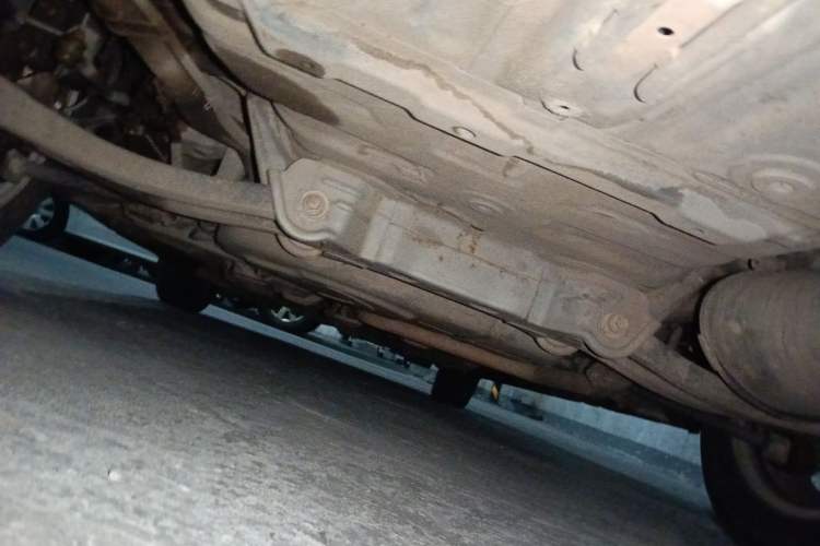 Used CHANGAN Alsvin V3 2015 1.4L Manual Meiman Model China IV Standard Chassis Rear