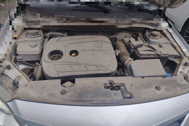 Used CHANGAN Alsvin V3 2015 1.4L Manual Meiman Model China IV Standard Engine Bay
