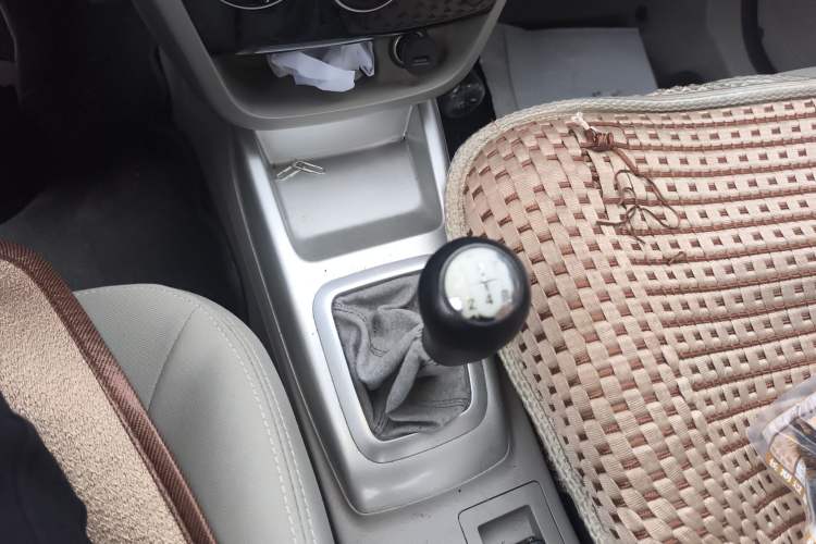 Used CHANGAN Alsvin V3 2015 1.4L Manual Meiman Model China IV Standard Gear Lever