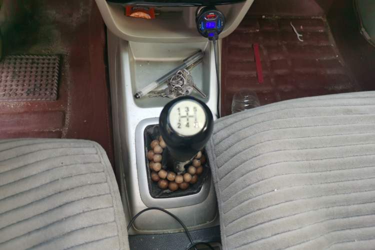 Used CHANGAN Alsvin V3 2015 1.4L Manual Meiruan Model China V Standard Gear Lever