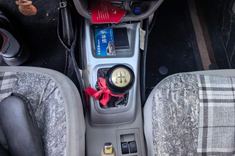 Used CHANGAN Alsvin V3 2015 1.4L Manual Meiruan Model China V Standard Gear Lever