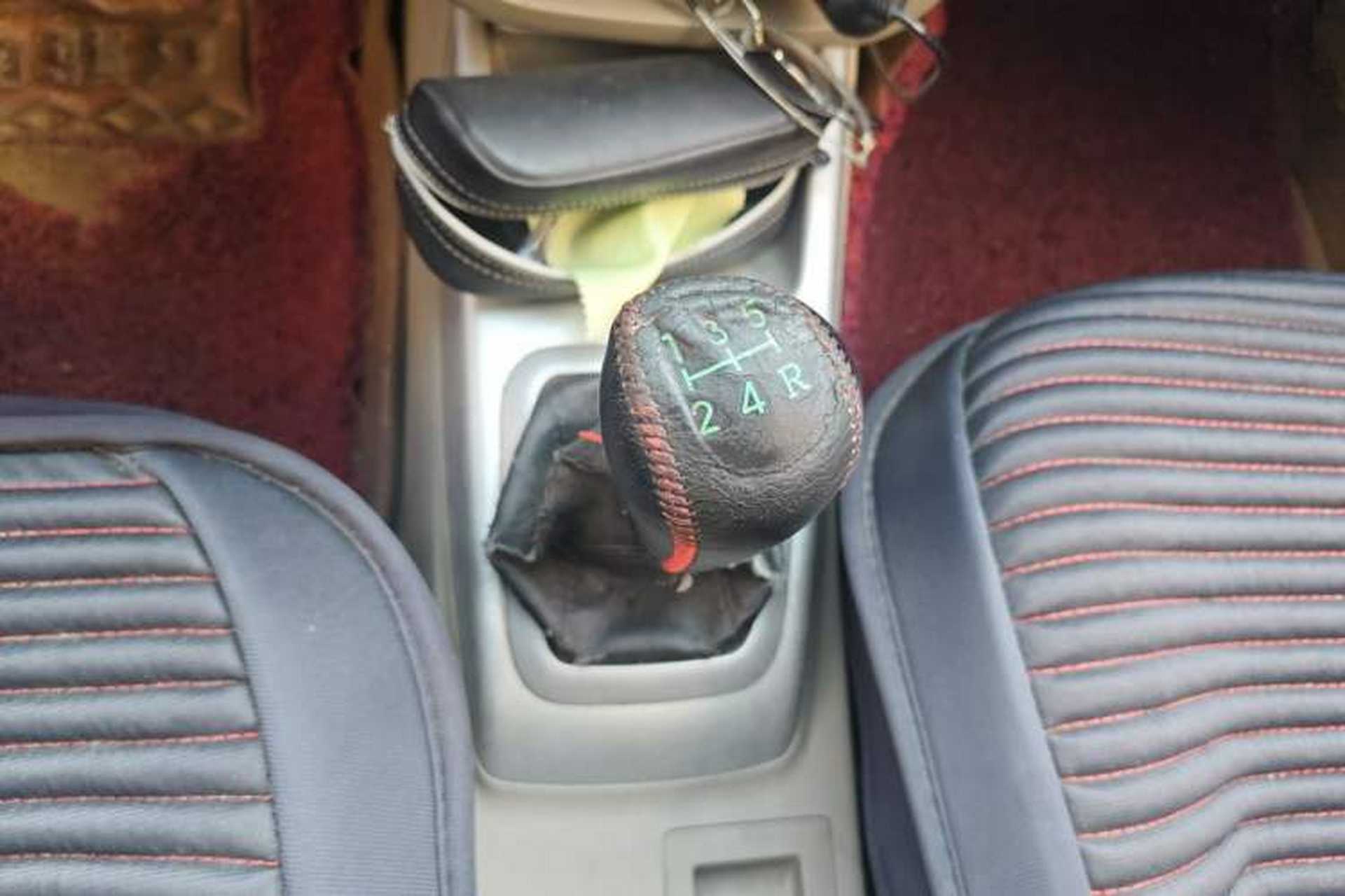 Used CHANGAN Alsvin V3 2015 1.4L Manual Meiruan Model China V Standard Gear Lever