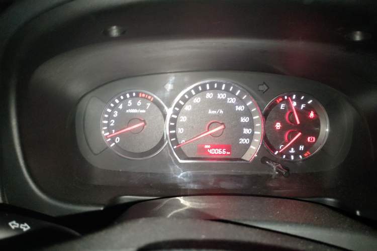 Used CHANGAN Alsvin V3 2015 1.4L Manual Warm-Hearted Model China V Standard Instrument Cluster