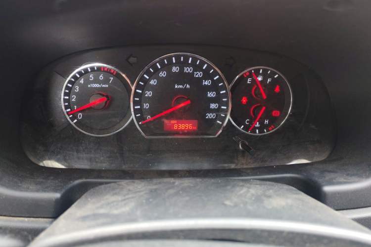 Used CHANGAN Alsvin V3 2015 1.4L Manual Meiman Model China IV Standard Odometer Close Up