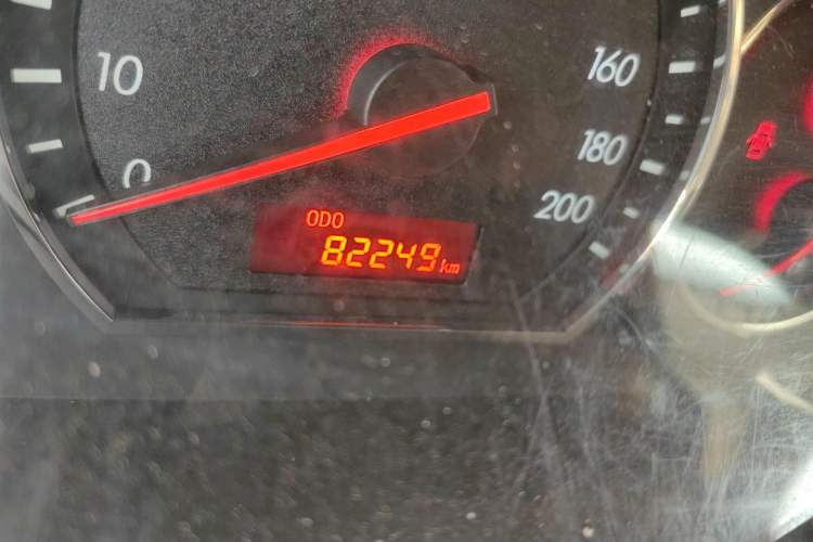 Used CHANGAN Alsvin V3 2015 1.4L Manual Meiruan Model China V Standard Odometer Close Up