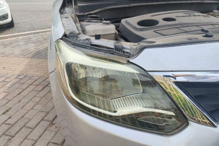 Used CHANGAN Alsvin V3 2015 1.4L Manual Meiruan Model China V Standard Right Front Headlight
