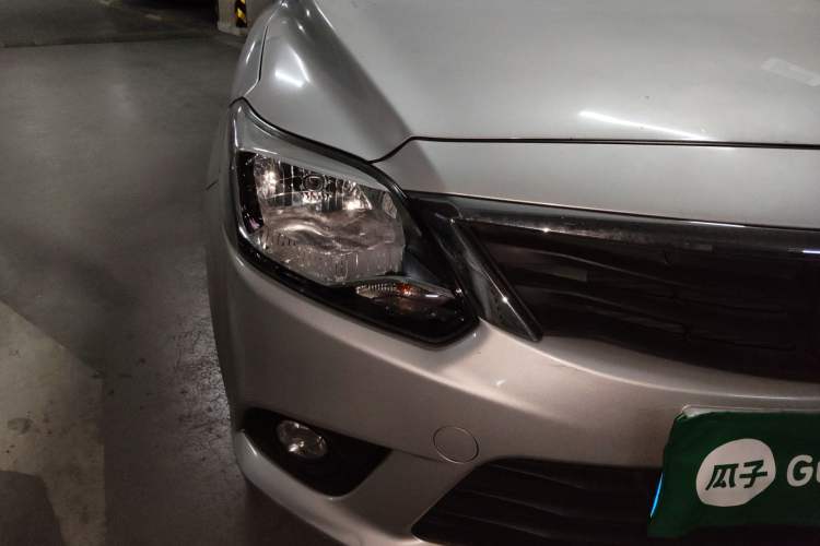Used CHANGAN Alsvin V3 2015 1.4L Manual Warm-Hearted Model China IV Standard Right Front Headlight