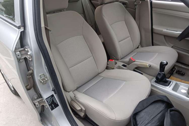 Used CHANGAN Alsvin V3 2015 1.4L Manual Meiruan Model China V Standard Right Front Seat