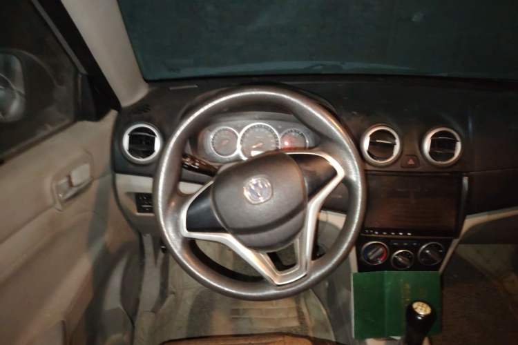 Used CHANGAN Alsvin V3 2015 1.4L Manual Meiruan Model China V Standard Steering Wheel