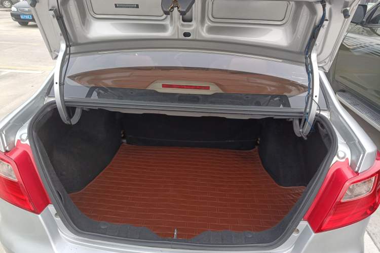Used CHANGAN Alsvin V3 2015 1.4L Manual Meiruan Model China V Standard Trunk