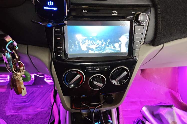 Used CHANGAN Alsvin V3 2015 1.4L Manual Meiruan Model China V Standard Audio And AC Panel