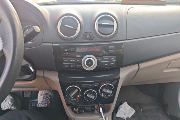 Used CHANGAN Alsvin V3 2015 1.4L Manual Meiruan Model China V Standard Audio And AC Panel