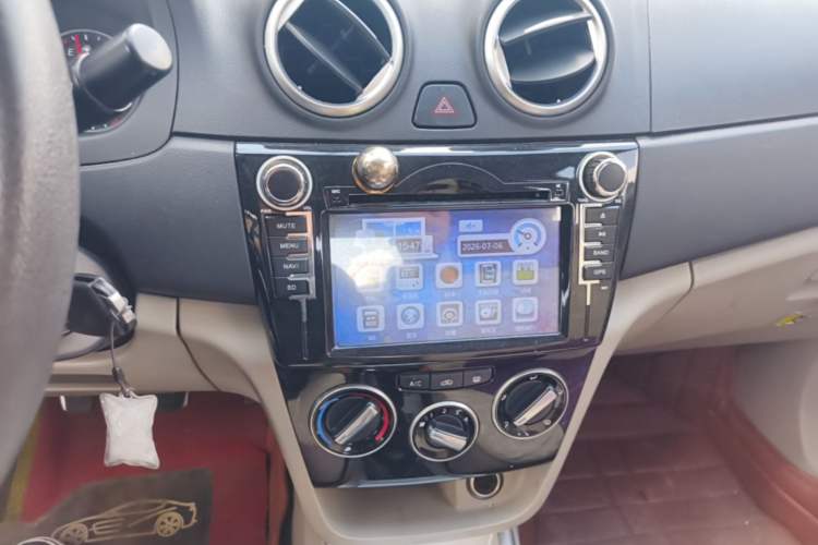 Used CHANGAN Alsvin V3 2015 1.4L Manual Meiruan Model China V Standard Audio And AC Panel