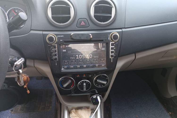 Used CHANGAN Alsvin V3 2015 1.4L Manual Meiman Model China IV Standard Audio And AC Panel