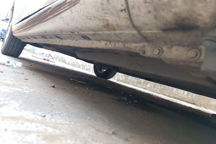 Used CHANGAN Alsvin V3 2015 1.4L Manual Meiman Model China IV Standard Chassis Front Right