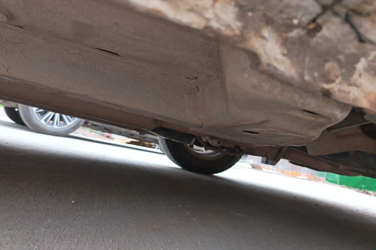 Used CHANGAN Alsvin V3 2015 1.4L Manual Meiruan Model China V Standard Chassis Front Right