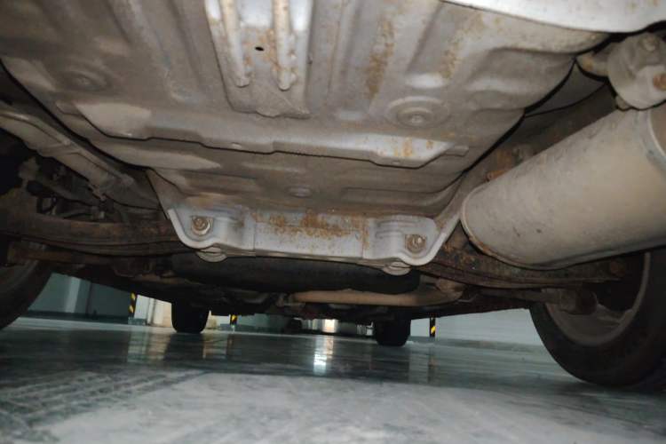 Used CHANGAN Alsvin V3 2015 1.4L Manual Meiman Model China IV Standard Chassis Rear