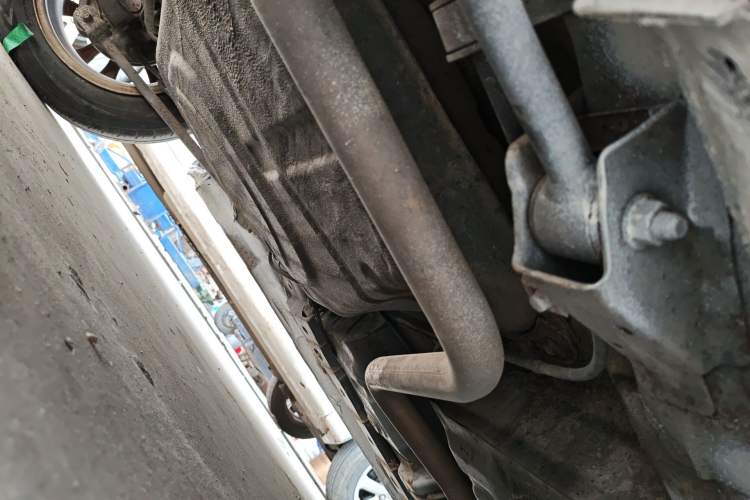 Used CHANGAN Alsvin V3 2015 1.4L Manual Warm-Hearted Model China V Standard Chassis Rear Right